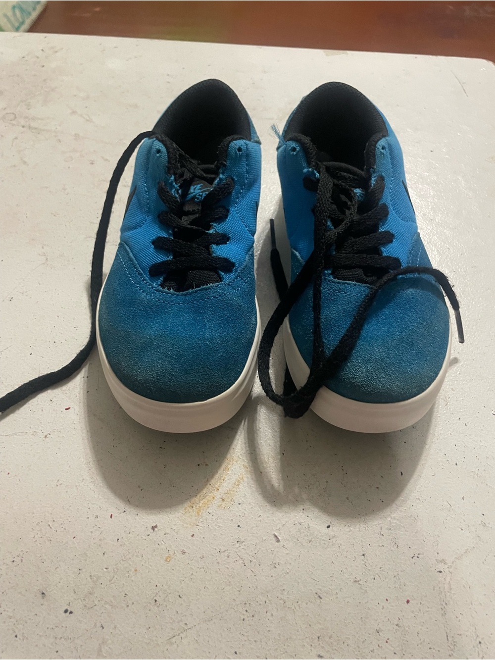 Blue Kids Skate Shoes with Black Laces - Kids Shoes Nike
